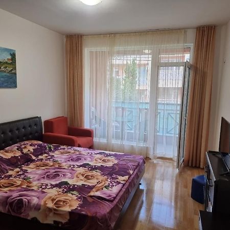Sunny Day 6 Apartment Pantai Sunny Luaran gambar