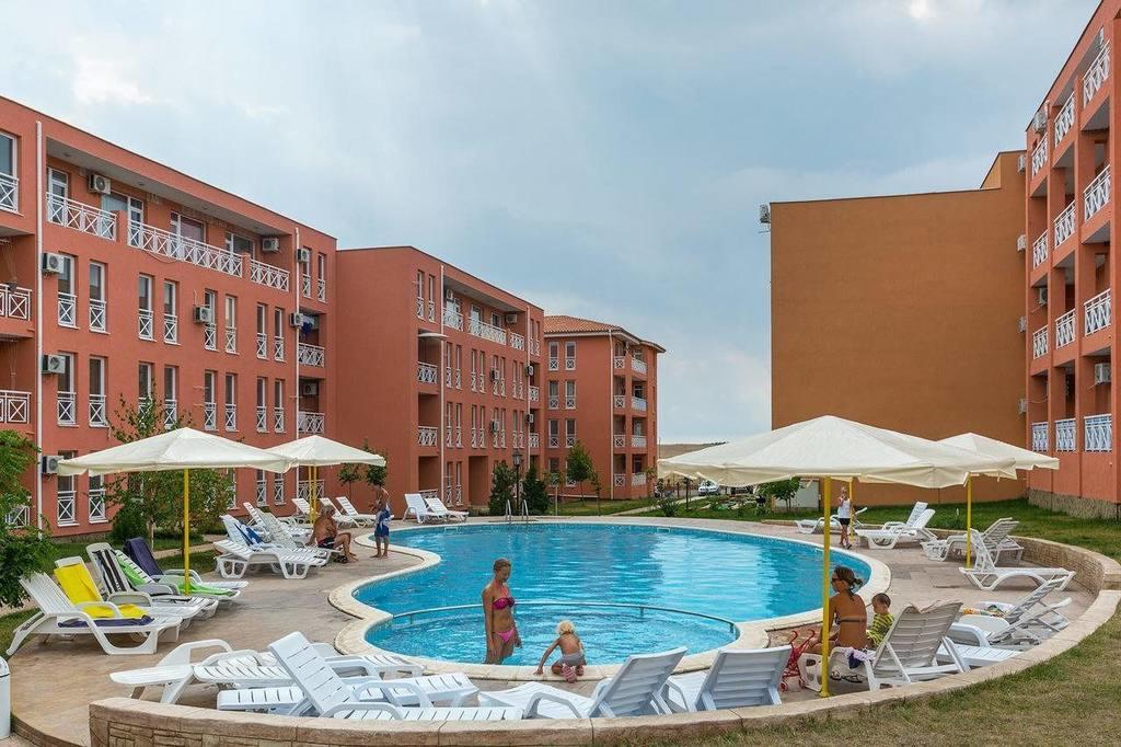 Sunny Day 6 Apartment Pantai Sunny Luaran gambar